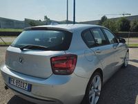 Usata BMW 118 Sport Line 143 CV (105 kW) 2014 Grigio Utilitaria