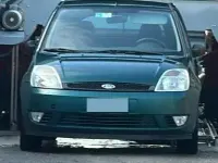 Usata Ford Fiesta 80 CV (58 kW) 2002 Verde Utilitaria