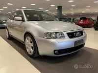 Usata Audi S3 210 CV (154 kW) 2001 Grigio Utilitaria