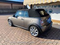 Usata Mini Cooper 122 CV (89 kW) 2014 Antracite Utilitaria