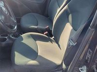 Usata Toyota Yaris Edition 75 CV (55 kW) 2005 Berlina