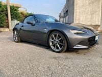 Usata Mazda MX5 Inclusive 160 CV (117 kW) 2016 Grigio Cabrio