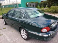 Usata Jaguar X-type 156 CV (114 kW) 2003 Verde Berlina