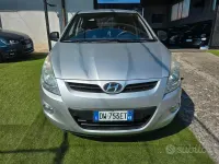 Usata Hyundai i20 78 CV (57 kW) 2009 Grigio Utilitaria