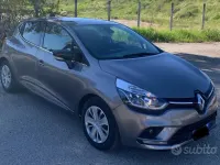 Usata Renault Clio IV 90 CV (66 kW) 2016 Grigio Berlina
