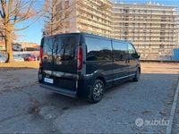 Usata Opel Vivaro 120 CV (88 kW) 2012 Grigio Monovolume