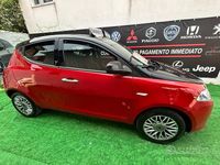 Usata Lancia Ypsilon 60 CV (44 kW) 2015 Rosso Utilitaria