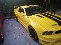Usata Ford Mustang 212 CV (155 kW) 2005 Giallo Coupé