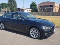 Usata BMW 330 184 CV (135 kW) 2017 Nero Berlina