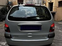 Usata Renault Scénic 105 CV (77 kW) 2002 Grigio Monovolume