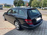 Usata Mercedes C220 170 CV (125 kW) 2009 Nero Berlina