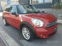 Usata Mini Cooper D Countryman 111 CV (81 kW) 2015 Rosso SUV