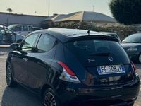 Occasion Lancia Ypsilon 69 ch (50 kW) 2016 Bleue Citadine