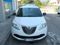 Usata Lancia Ypsilon 80 CV (58 kW) 2013 Bianco Utilitaria
