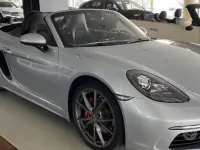 Usata Porsche 718 300 CV (220 kW) 2017 Grigio Cabrio