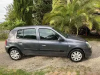 Usata Renault Clio II 58 CV (42 kW) 2009 Blu/azzurro Berlina