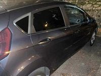 Usata Ford Fiesta 96 CV (70 kW) 2010 Blu Utilitaria