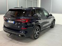 Usata BMW X5 286 CV (210 kW) 2023 Nero carbon metallic SUV
