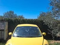 Usata VW New Beetle 105 CV (77 kW) 2005 Giallo Utilitaria