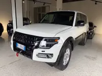 Usata Mitsubishi Pajero 190 CV (139 kW) 2017 Bianco SUV