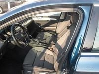 Usata VW Passat Business 150 CV (110 kW) 2023 Blu Station wagon
