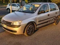 Usata Opel Corsa Edition 65 CV (47 kW) 2000 Berlina