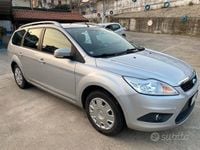 Begagnad Ford Focus 115 HK (84 kW) 2011 Grå Kombi