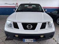 Usata Nissan Navara XE 171 CV (125 kW) 2005 Bianco Pick-up