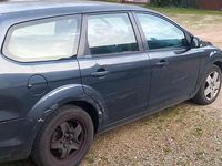 Usata Ford Focus 90 CV (66 kW) 2008 Grigio Station wagon