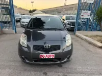 Usata Toyota Yaris 87 CV (63 kW) 2008 Grigio Utilitaria