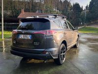 Usata Toyota RAV4 Hybrid 197 CV (144 kW) 2017 Grigio SUV