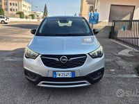 Usata Opel Crossland X 102 CV (75 kW) 2019 Grigio SUV