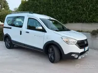 Usata Dacia Dokker Stepway 90 CV (66 kW) 2017 Bianco Monovolume