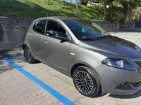Usata Lancia Ypsilon S 69 CV (50 kW) 2024 Grigio Utilitaria