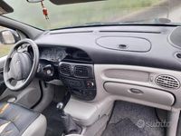 Usata Renault Scénic 102 CV (75 kW) 2001 Monovolume