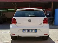 Usata VW Polo 90 CV (66 kW) 2014 Bianco Berlina