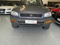 Begagnad Toyota RAV4 128 HK (94 kW) 1997 Grå SUV