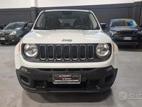 Usata Jeep Renegade Sport 120 CV (88 kW) 2015 Bianco SUV