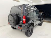 Usata Suzuki Jimny Club 86 CV (63 kW) 2006 Nero SUV