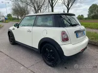 Usata Mini Cooper 75 CV (55 kW) 2010 Utilitaria