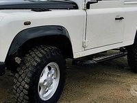 Usata Land Rover Defender SE 122 CV (89 kW) 2003 Bianco SUV