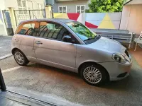 Usata Lancia Ypsilon 69 CV (50 kW) 2011 Argento Utilitaria