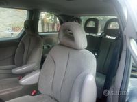 Usata Chrysler Grand Voyager 2001 Grigio Monovolume