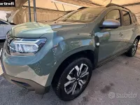 Usata Dacia Duster Journey 116 CV (85 kW) 2023 Verde SUV