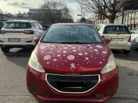 Usata Peugeot 208 68 CV (50 kW) 2012 Rosso Utilitaria