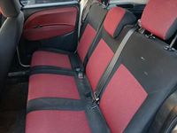 Usata Fiat Doblò 135 CV (99 kW) 2010 Marrone Monovolume