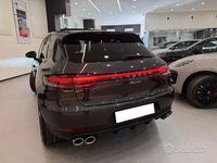 Usata Porsche Macan 245 CV (180 kW) 2021 Grigio metallizzato SUV