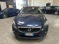 Usata Volvo V40 CC Momentum 114 CV (83 kW) 2014 Blu Station wagon
