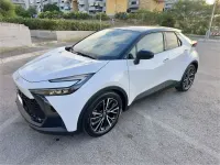 Usata Toyota C-HR Lounge 140 CV (102 kW) 2025 SUV