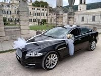 Usata Jaguar XJ Premium Luxury 275 CV (202 kW) 2010 Nero Berlina